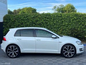 Volkswagen Golf LOUNGE R-LINE PACK 1.2 TSI AUTO // - Image 2