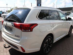Mitsubishi Outlander 2016 - Image 4