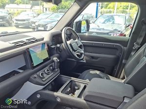 Land Rover Defender X-Dynamic Se Phev - Image 3