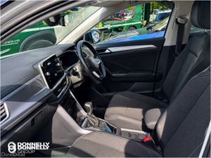 Volkswagen T-roc Hatchback Style - Image 2