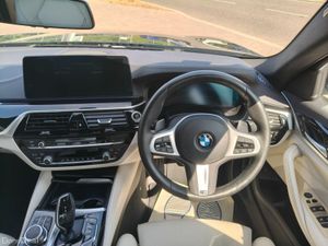 BMW 5-Series 520d M Sport Saloon - Image 4