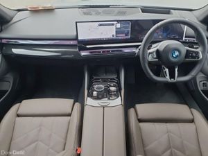BMW 5-Series 530e M Sport Pro Saloon - Image 4