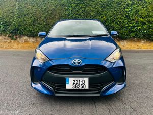 Toyota Yaris FINANCE AVAILABLE FROM €74 P/W - Image 4