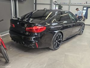 18 BMW 520 SERIES M-SPORT - Image 2