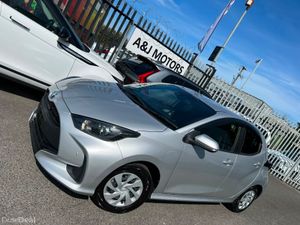 2021 TOYOTA YARIS 1.5 HYBRID - Image 2