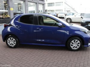 1.0 LUNA EDITION AUTO 5DR HATCHBACK WITH ONLY 93,0 - Image 3