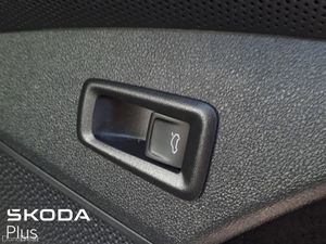 Skoda Kodiaq *FULL LEATHER*AUTOMATIC*SELECTION PLU - Image 3