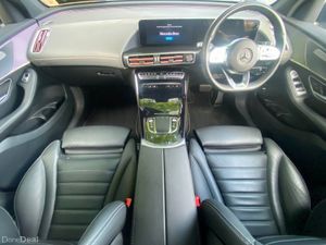 Mercedes-Benz EQC AMG LINE 400 4MATIC BLACK LEATHE - Image 2