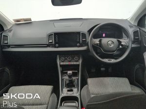 Skoda Karoq SELECTION+ 2.0TDI 115HP *ADAPTIVE CRUI - Image 4