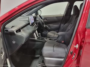 Toyota Corolla ** CROSS ** LUNA ** 1.8 HEV ** CVT - Image 4