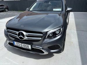 2017 Mercedes-Benz GLC 220 D 4 Matic Auto Diesel - Image 3