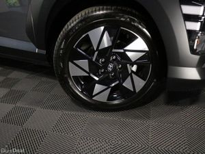 Hyundai KONA HYBRID ELEGANCE 1.6L PETROL AUTOMATIC - Image 4
