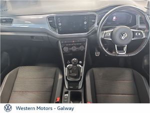 Volkswagen T-Roc 1.5 TSI 150bhp Sport - Image 2