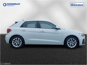 Audi A1 Sportback Sport - Image 4