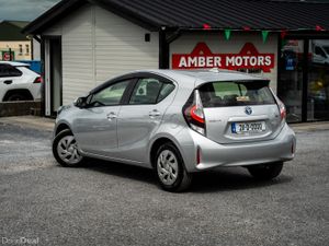 2021 TOYOTA AQUA AUTO - Image 2
