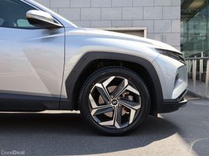 Hyundai Tucson 2WD Executive Plus HEV Auto - Image 3