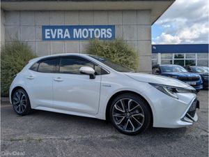 Toyota Corolla SPORT AUTOMATIC HYBRID 1.8 PETROL / - Image 3