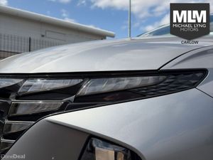 Hyundai Tucson ix35 Executive 4WD 5DR Auto - Image 4
