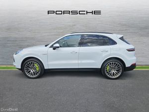 Porsche Cayenne 3.0 V6 E-Hybrid 4WD Auto - Image 3