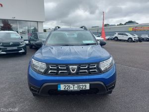 Dacia Duster ESSENTIAL BLUE DCI 115 4X2 5DR - Image 2