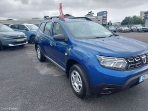 Dacia Duster ESSENTIAL BLUE DCI 115 4X2 5DR - Image 2