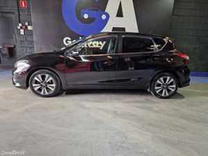 Nissan Pulsar 1.2 CVT **LOW MILAGE, SAT NAV, REVER - Image 2