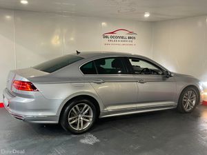 Volkswagen Passat HIGHLINE 2.0 TDI MANUAL 6SPEED F - Image 3
