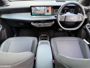 Nissan Leaf 52 kWh EVOLVE 2Tone - Image 3