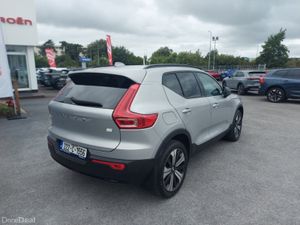 Volvo XC40 PHEV T4 PLUS DARK 5DR AUTO - Image 3