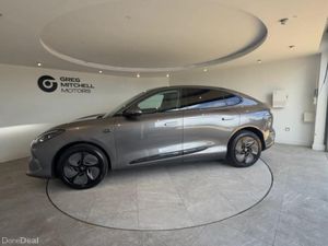 MG IM6 300kW Long Range 100kWh 5dr Auto - Image 4