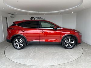 Nissan Qashqai 1.3 DiG-T MH N-Connecta 5dr - Image 4