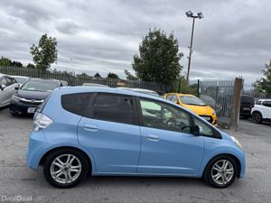 HONDA FIT 2013 / Hybrid/ - Image 4