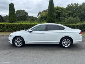 VOLKSWAGEN PASSAT 1.4 TSI HIGHLINE DSG 2017 - Image 4