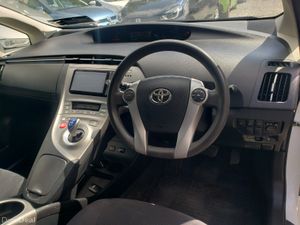 Toyota Prius 2014 - Image 4