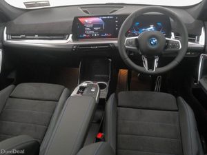 BMW iX1 eDrive20 M Sport - Image 4