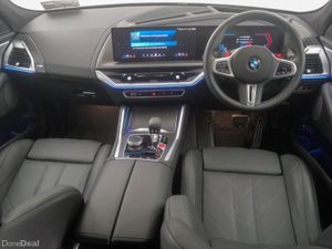 BMW XM 50e - Image 4