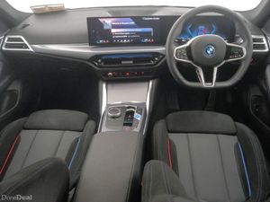 BMW i4 eDrive40 M Sport - Image 4