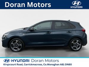 Hyundai i30 NLINE PETROL 5DR - Image 2