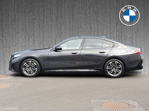 BMW 5-Series 530e M Sport Saloon - Image 4