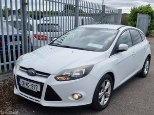 Ford Focus 2013 petrol ⛽️ 1.0L NCT&TAX €4900 - Image 4