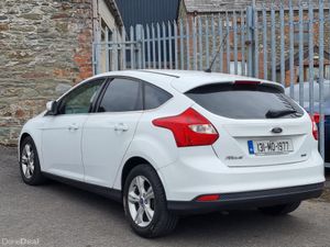Ford Focus 2013 petrol ⛽️ 1.0L NCT&TAX €4900 - Image 2