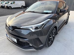 2018 Toyota C-HR 1.8 HYBRID LUNA SPORT AUTOMATIC! - Image 2