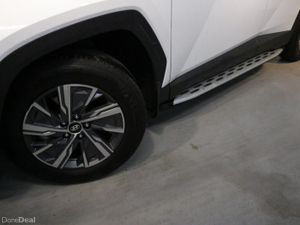 Hyundai Tucson Hybrid Executive 1.6 L Petrol Autom - Image 3