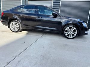 2017 Skoda Octavia AMBITION 1.6 TDI DSG - Image 3