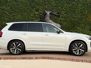Volvo XC90 DARK PLUS 455BHP Great spec 7 seats - Image 4