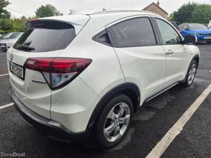 Honda Vezel 2014 1.5L Petrol Hybrid Auto - Image 3