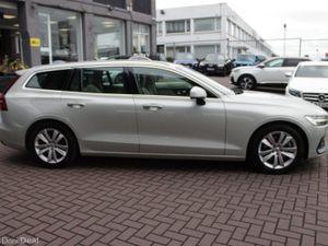 2019 VOLVO V60 T5 - Image 3