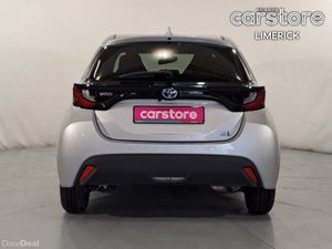 Toyota Yaris 1.5 - Image 4