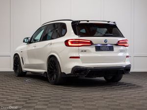 222 BMW X5 X-Drive 45e M-Sport - Image 4