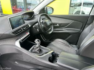 Peugeot 3008 ALLURE 1.2 130 6.3 4DR - Image 3